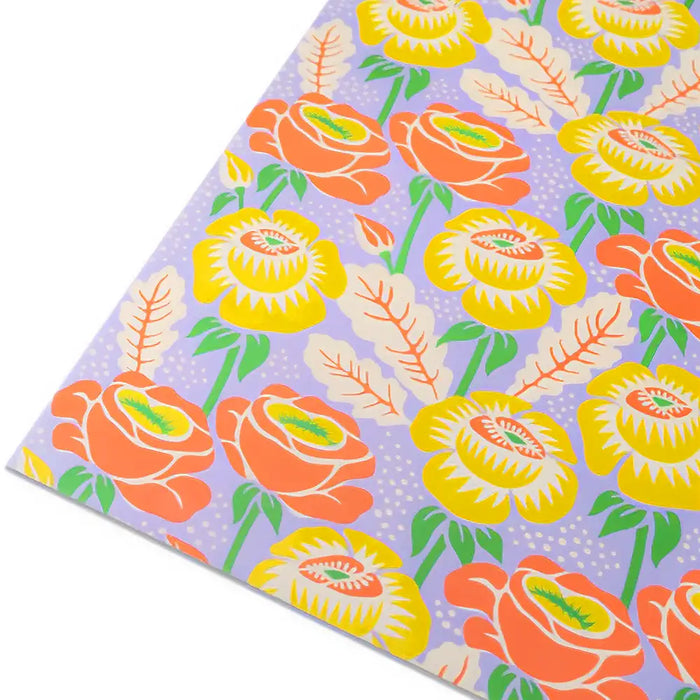 Geschenkpapier-lagom-format-50x70cm-hanna-werning-Rosenknopp-produktansicht-bogen-details