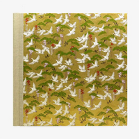 30x30cm-60Seiten-schwarz-Fotoalbum-cover-Chiyogami-Motiv-Kraniche-auf-Gold-von-vorn