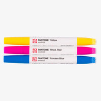 8712079463342-Pantone-Marker-3er-Set-Primaerfarben-Stifte-mit-Kappe-geschlossen