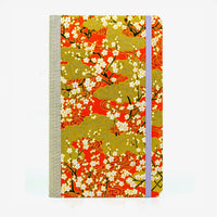 Notizbuch | dotted | 192 Seiten | A5small | Cover: Chiyogami | Motiv: Sakura auf goldenen Wolken