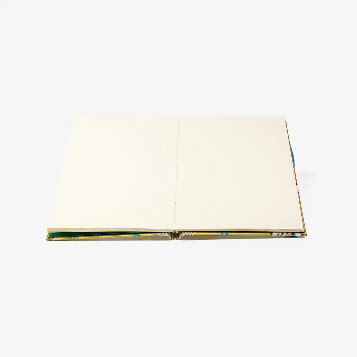 Aquarellskizzenbuch-17x12_2cm-32Seiten-100_Baumwolle-270g-mit-cover-Chiyogami-bezogen-Motiv-Winkekatze-gold-aufgeschlagen-2