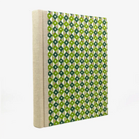 Blaupause-Fotolbum-30x23cm-Rauten-gruen-60-Seiten-seitlich-cover-von-hinten