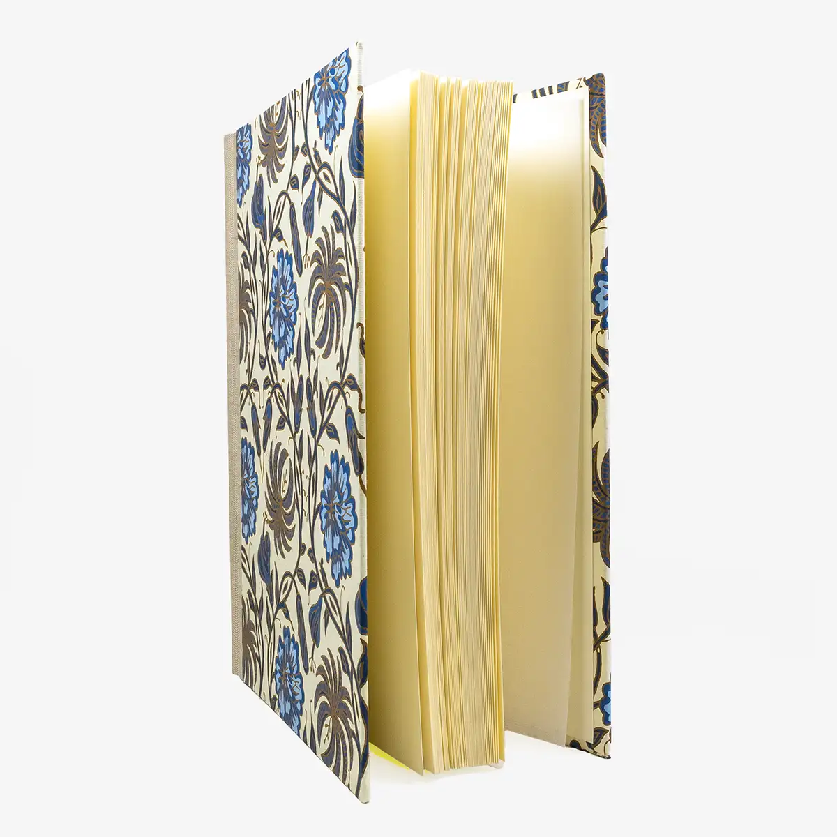 Blaupause-Fotolbum-30x23cm-weisser-Blumenornament-blau-BAumwollpapier-100-Seiten-cover-seitlich-von-vorn-3