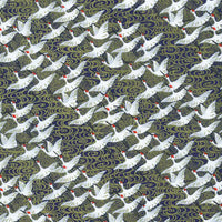 Chiyogami-Papier-Animals-1064C_-_Kraniche-weiss-auf-_Wasser-_Gold-Blau-Ausschnitt-1