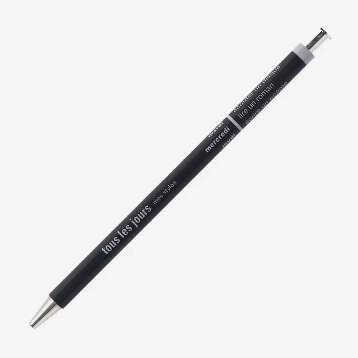 DAY-BP1-BK_2_black-ballpoint-pen-marks_-Produktansicht