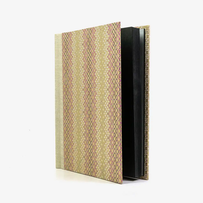 Fotoalbum-24x20cm-60Seiten-creme-Fotokarton-Cover-Chiyogami-Motiv-geometrisch-floral-rose-seitlich-von-vorn