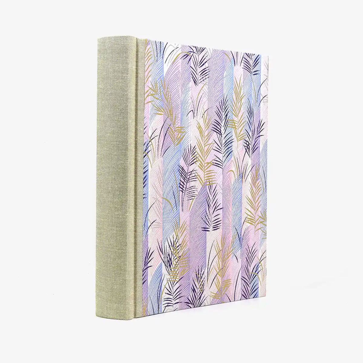 Fotoalbum-24x20cm-60Seiten-schwarzer-Fotokarton-Cover-Chiyogami-Motiv-Zweige-purple-seitlich-von-hinten