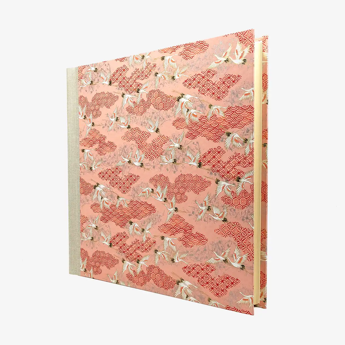 Fotoalbum-30x30cm-100Seiten-cover-chiyogamipapier-Motiv-Kraniche-aufrot-pink-seitlich-von-vorn
