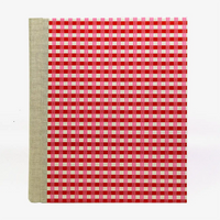Fotoalbum-Format-24x20cm-60Seiten-creme-Fotokarton-Cover-Chiyogami-Motiv-Karos-rot-rosa-weiss-von-vorn