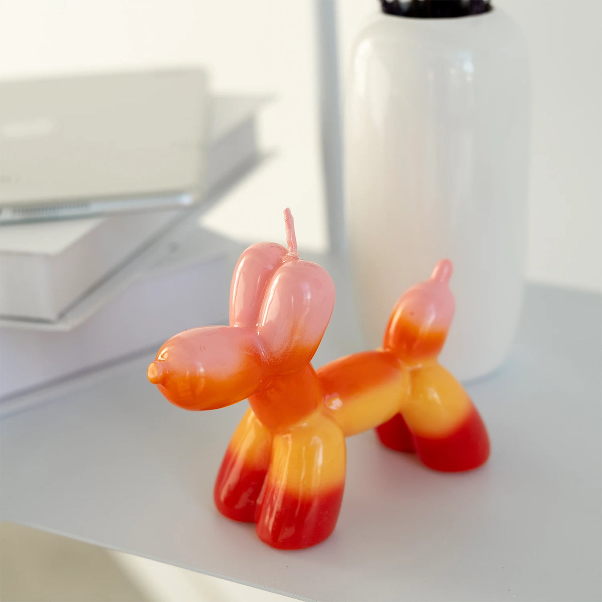 Helio-Ferretti-Balloon-Kerze-Sunset-BALLOON-DOG-CANDLE-Produktansicht-Beispielbild