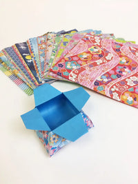 Origamipapier | Doppelseitig | Chiyogami Papier | 120 Blatt | in einer PVC Box | 15x15cm