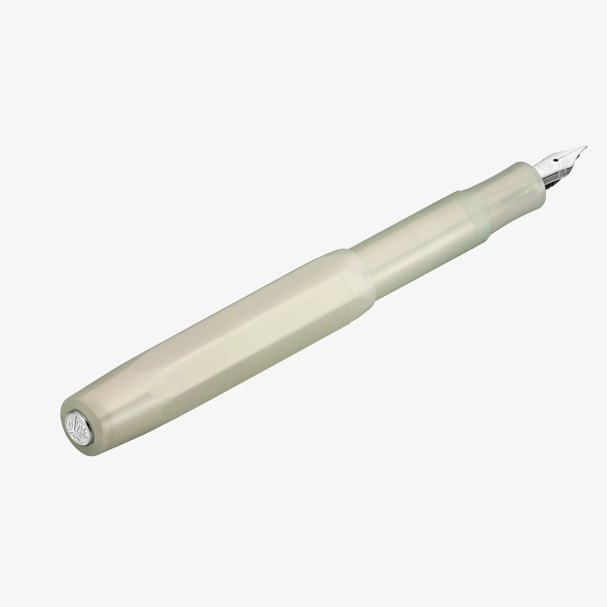 Kaweco-Lunar-Sport-LightGreen-FP-Produktansicht-Feder-und-Fueller-von-hinten