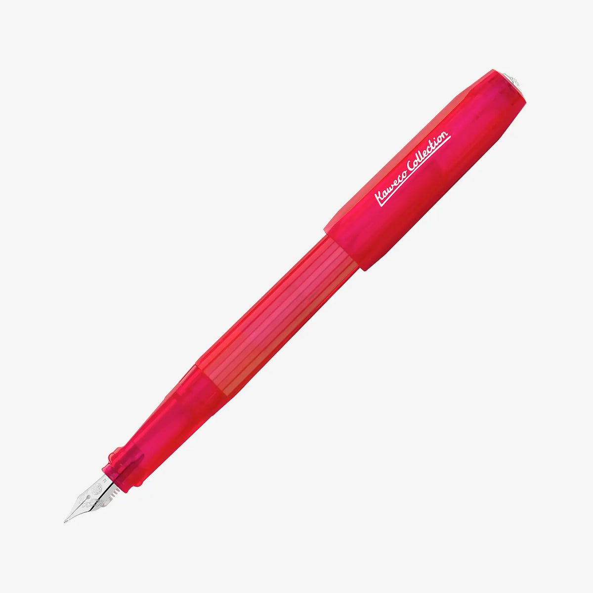 Kaweco_Collection_Perkeo_Infrared_FP-Fueller-offen-Kappe-aufgesteckt