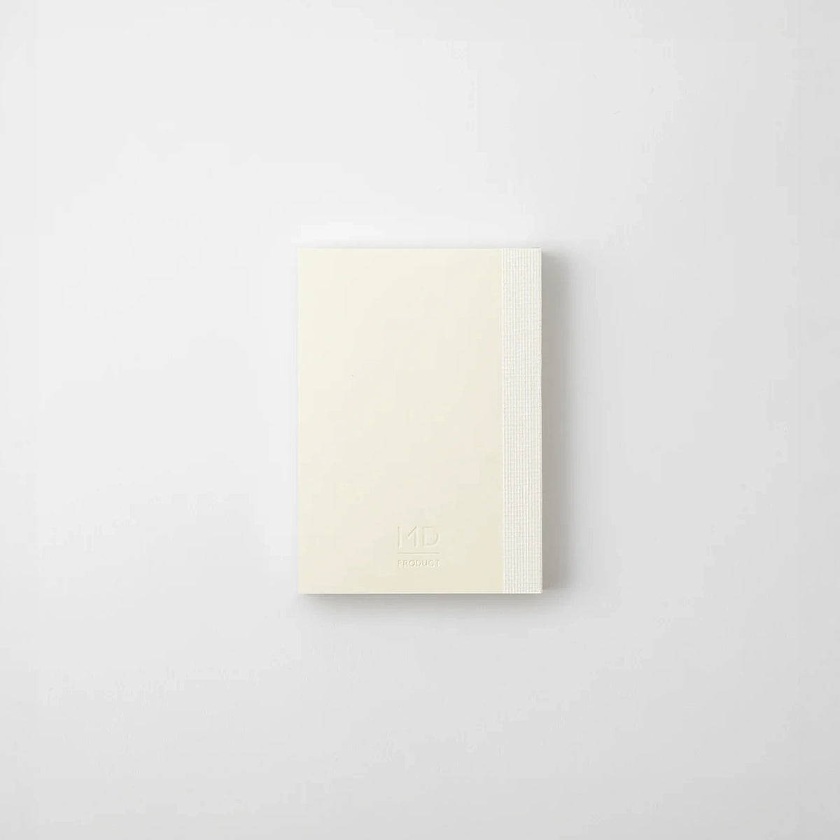 MD-Notebook-Notizbuch-A7-176-Seiten-blank-minimalistisch-Fadenheftung-MD-Paper-Cover-Rueckansicht