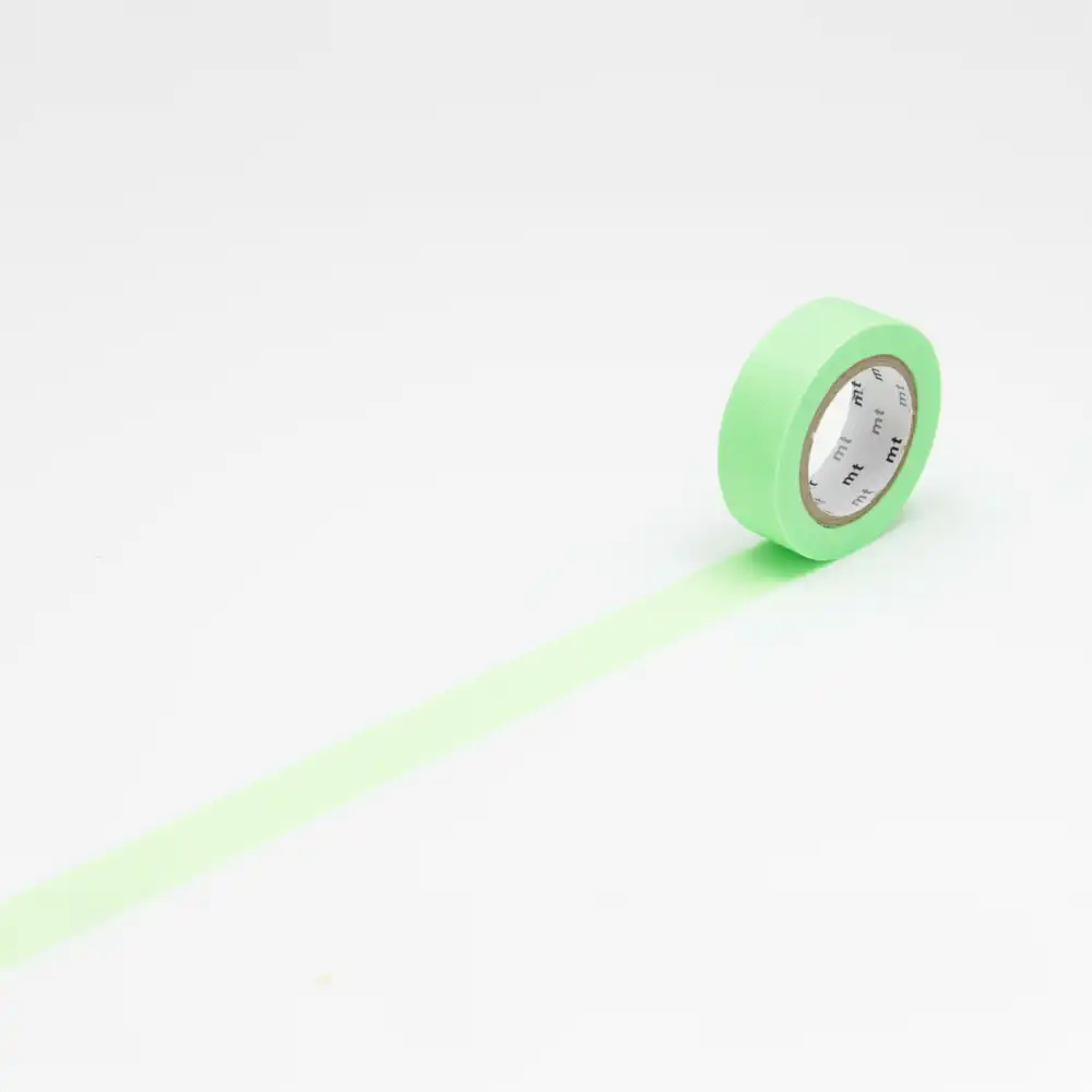 Masking-Tape-MT-01P-Washi-Tape-shocking-green-Klebeband-abgerollt