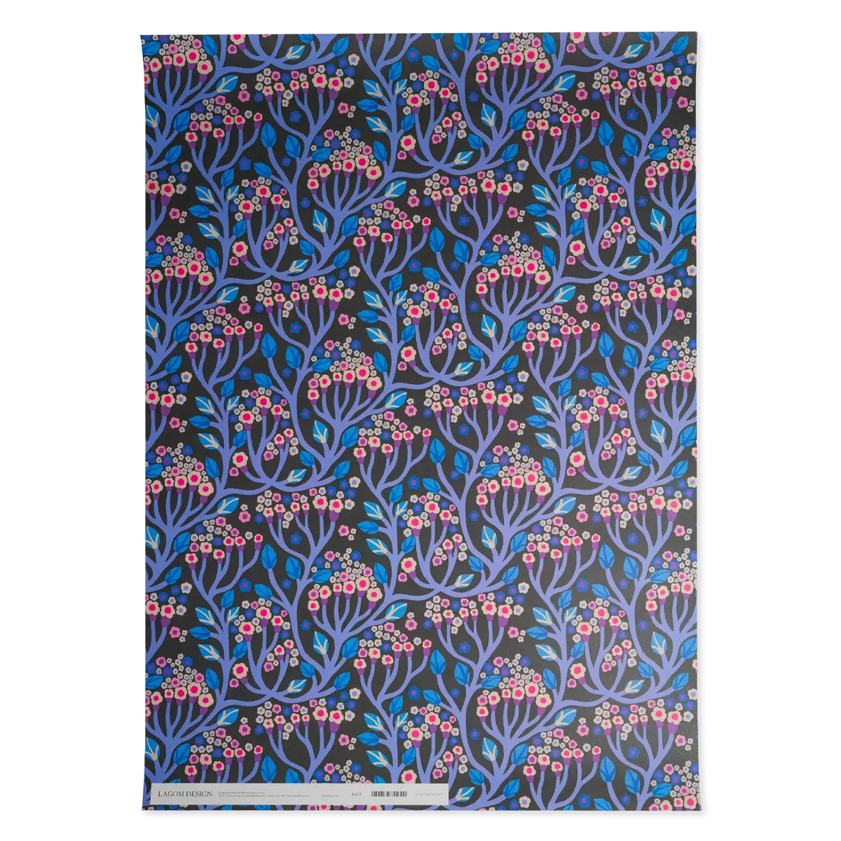 Geschenkpapier-Monika_-Forsberg-Format-50x70cm-Bergius-_Blue-_Floral-_Vine-Produkansicht-