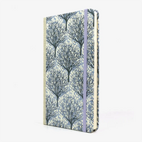 Notizbuch-liniert-13x21cm-Siebdruckpapier-192-Seiten-Motiv-baum-flieder-cover-seitlich-von-Vorn