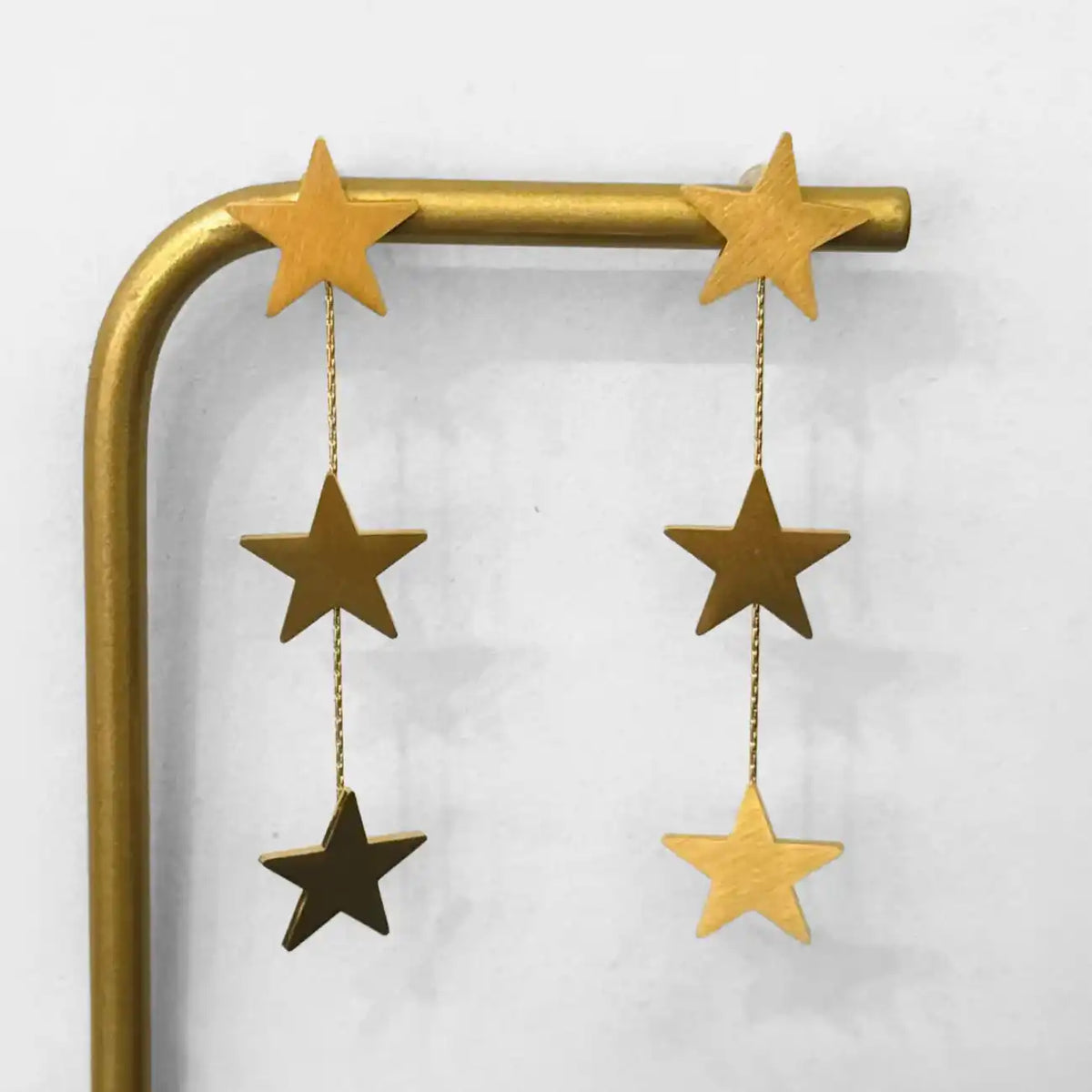 Ohrringe-Edelstahl-14K-Goldbeschichtung-Stern-Girlande-65mm-Produktansicht