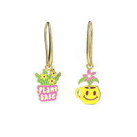 Ohrringe / Creolen / Plant Babe Ohrringe / Goldener Statement-Schmuck