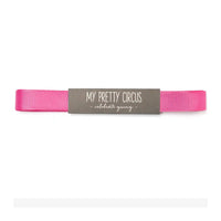 Ripsband-Breite-16mm-laenge-5m-Farbe-Himbeerpink-Aufgerollt-mit-Banderolle-Produktansicht-1