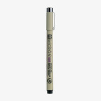 Sakura-Pigma-Micron-005-Fineliner-Schwarz-Stift-mit-KAppe-Produktansicht