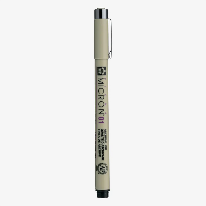 Sakura-Pigma-Micron-01-Fineliner-Schwarz-Stift-mit-KAppe-Produktansicht