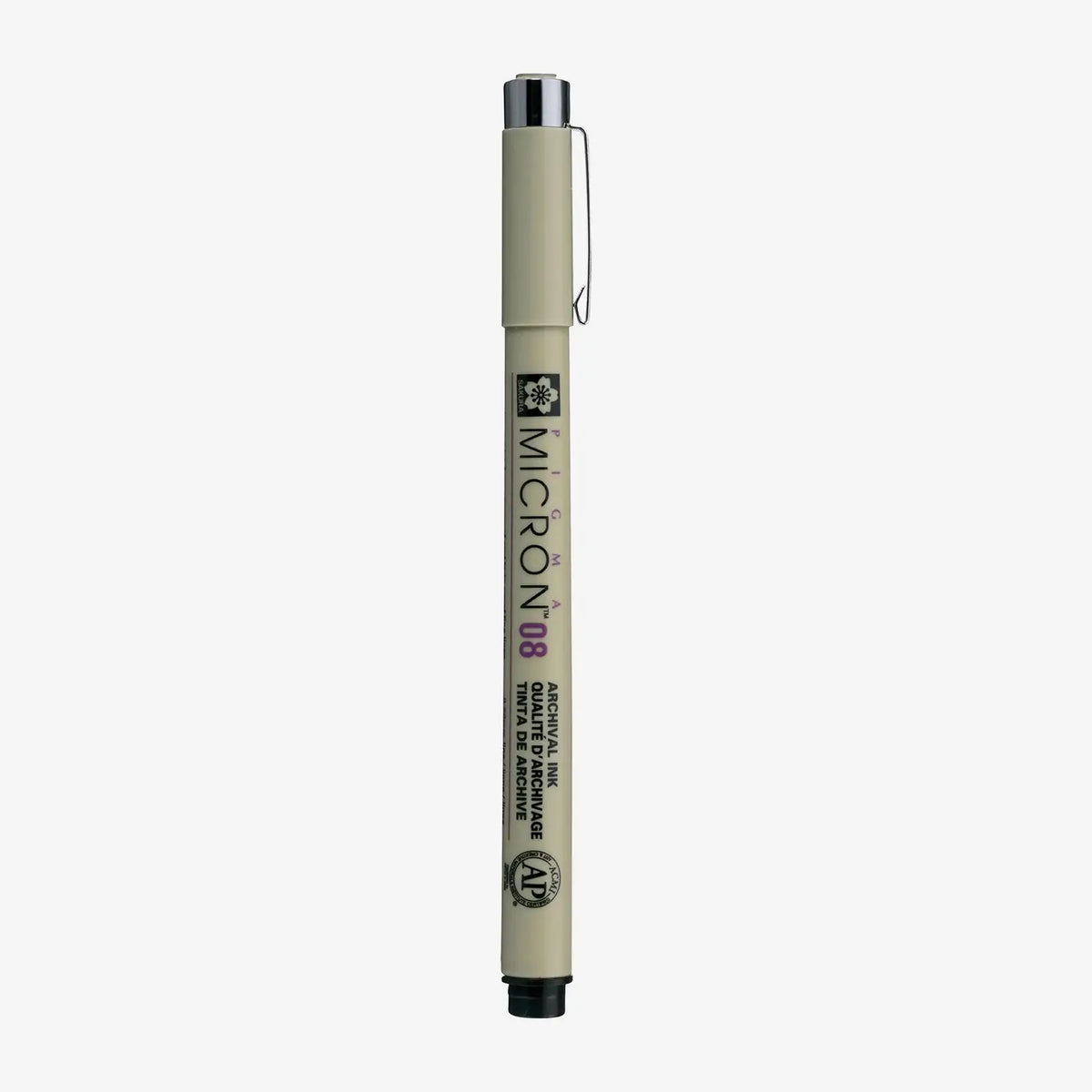 Sakura-Pigma-Micron-08-Fineliner-Schwarz-Stift-mit-Stiftekappe-Produktansicht