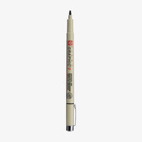 Sakura-Pigma-Micron-2-Fineliner-Schwarz-Stift-offen-Produktansicht