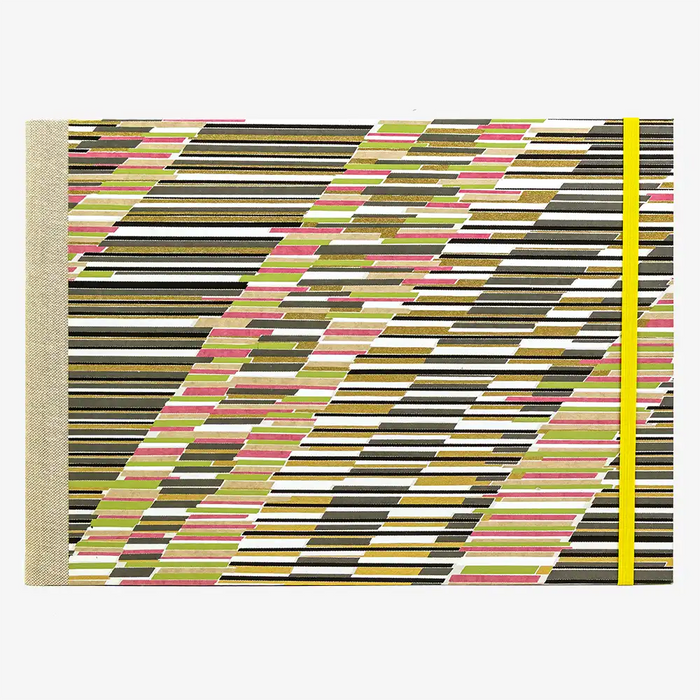 Skizzenbuch-A4-quer-cover-Chiyogami-papier-Motiv-Muster-mit-versetzten-Strichen-grau-von-vorn