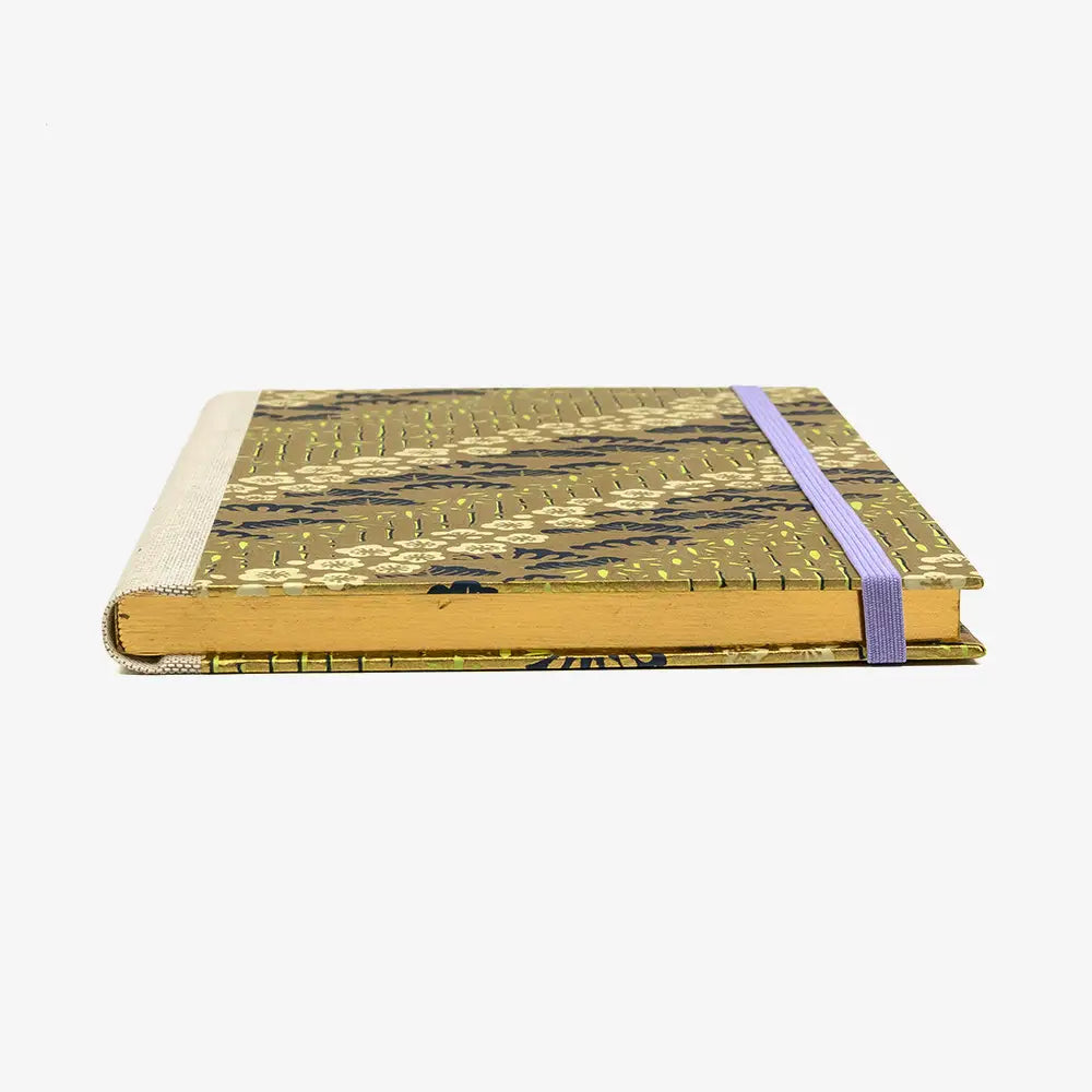Skizzenbuch-A5-mit-Goldschnitt-cover-chiyogami-Papier-160-Seiten-Motiv-Bambus-gold-liegend
