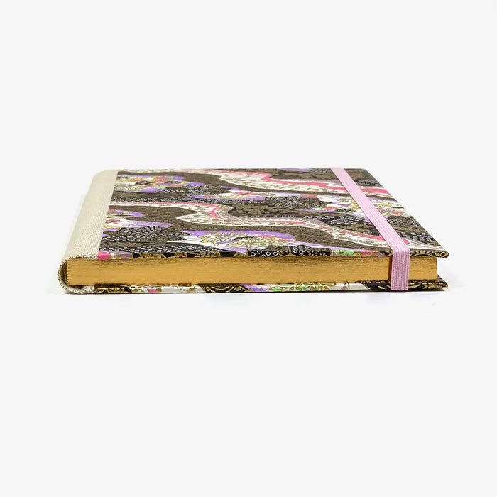 Skizzenbuch-A5-mit-Goldschnitt-cover-chiyogami-Papier-160-Seiten-Motiv-Wasserlandschaft-Schwarz-gold-purple-liegend