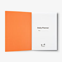 the-completist-tagesplaner-olivia-daily-planner-undatiert-a5-softcover-Titelseite