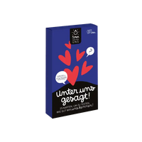 Unter-uns-gesagt-KArtenspiel-Minus-Edition-Spielkartenbox-cover-seitlich-vorn
