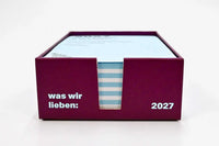 was-wir-lieben-2027-ein-notizkalender-fuer-2027-Cover_Verpackung-Blick-in-den-Notizkalender-4