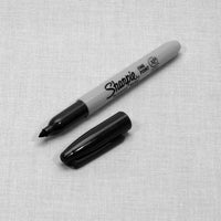 Sharpie / Permanent Marker / fine
